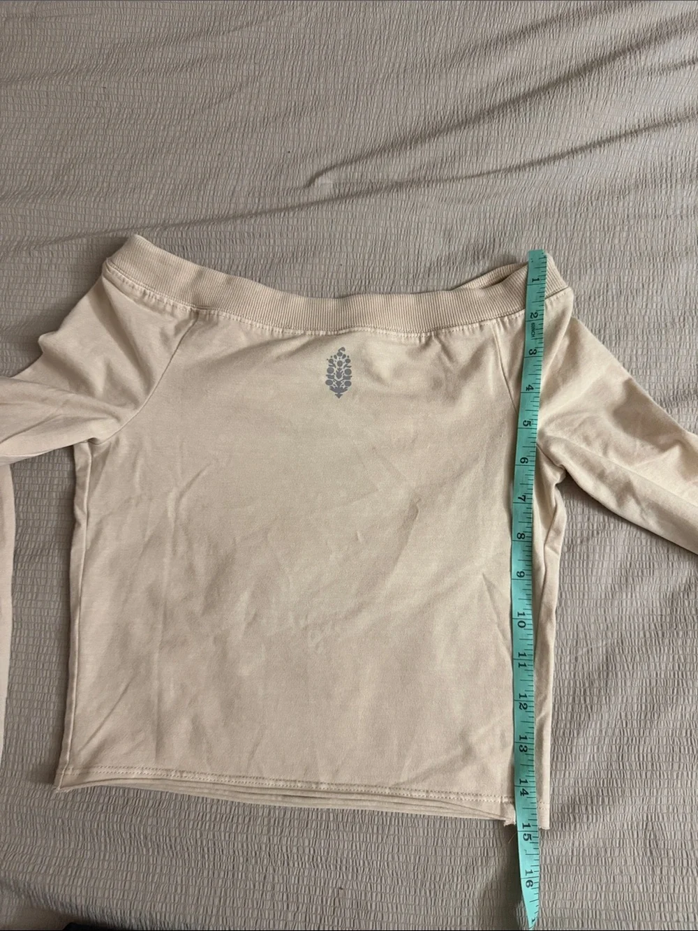FREE PEOPLE HOT SHOT EASY SET IN LIGHT CREAM* BNWOT